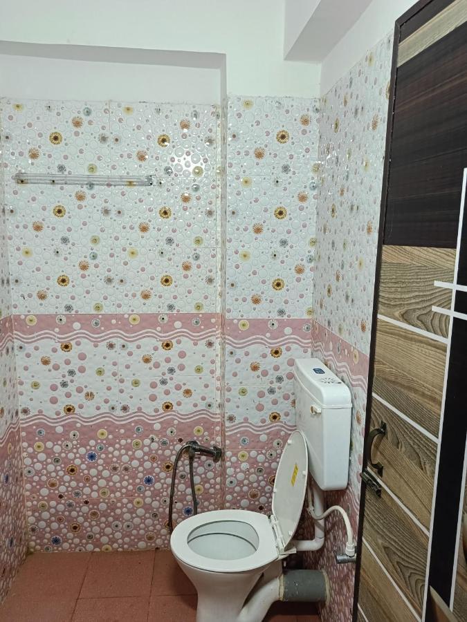 Hotel Atithi Grand Guwahati Ngoại thất bức ảnh