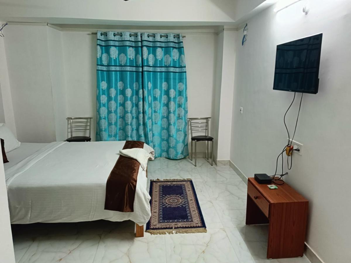 Hotel Atithi Grand Guwahati Ngoại thất bức ảnh