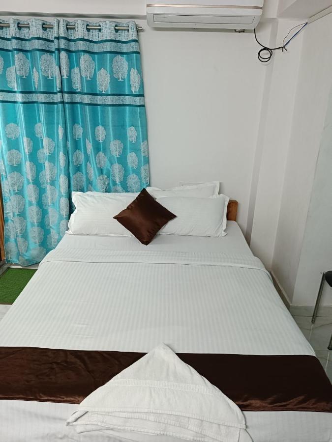 Hotel Atithi Grand Guwahati Ngoại thất bức ảnh