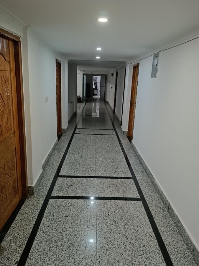 Hotel Atithi Grand Guwahati Ngoại thất bức ảnh