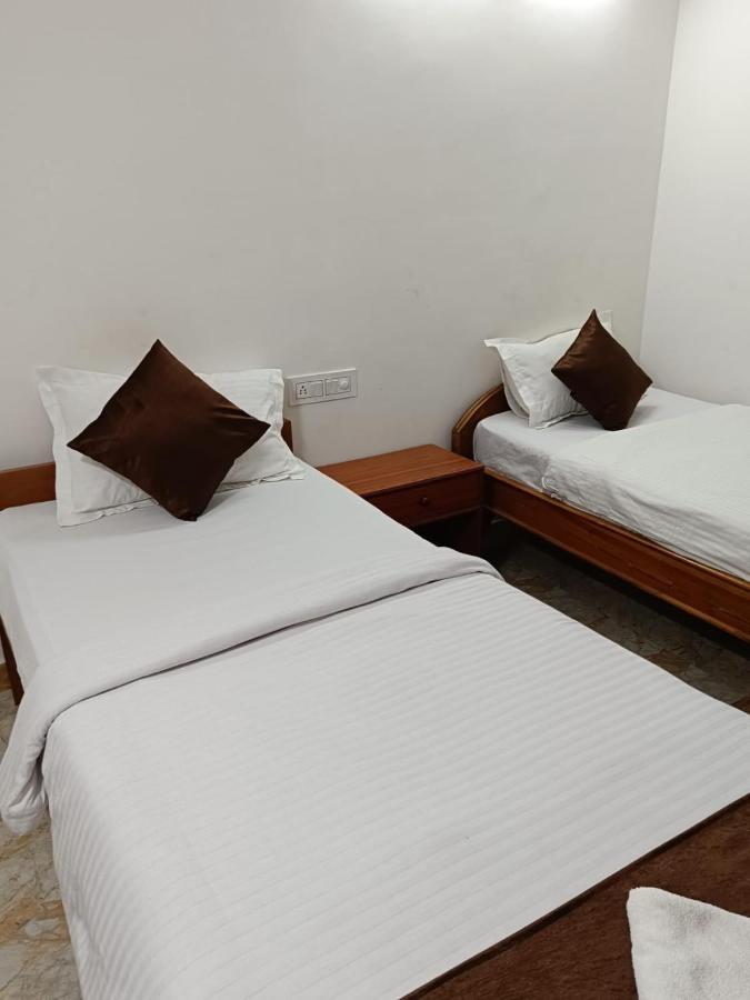 Hotel Atithi Grand Guwahati Ngoại thất bức ảnh